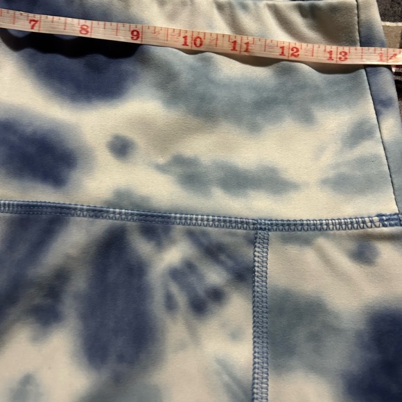 Women's Tie Dye Blue and White American Eagle Leggings Size Large - Picture 6 of 10